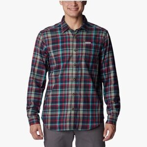 Columbia Men's Vapor Ridge III Long Sleeve Shirt, Collegiate Blue and Red Plaid